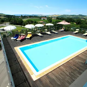Grand Hotel