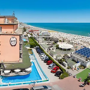 Panzió Negresco, Milano Marittima